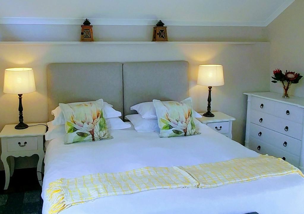 Aan De Vliet Guest House 스텔렌보스 외부 사진